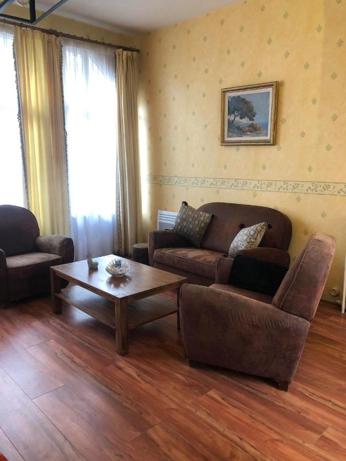 Chez Benjamin - Centre D'Azay Le Rideauアパートメント エクステリア 写真